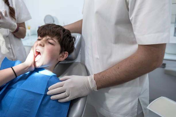 Best Broken or Chipped Tooth Repair in Phillipsburg, KS